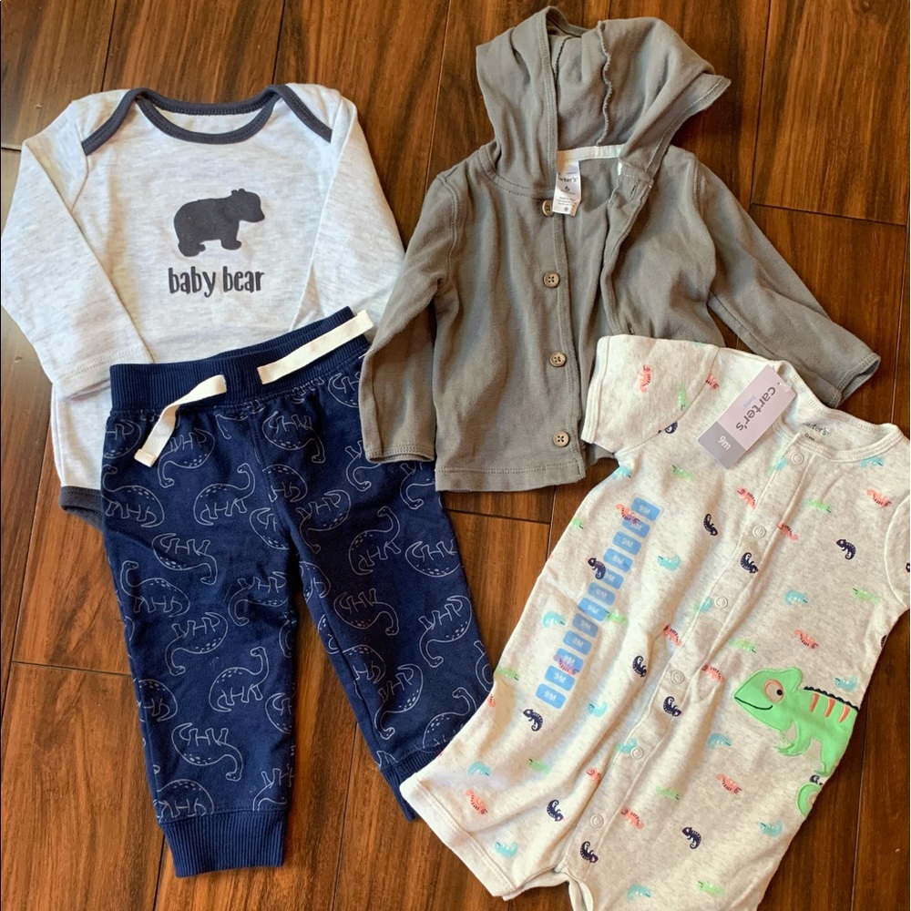 4 pieces 6-9 Months Baby Boy Bundle-Dino bears